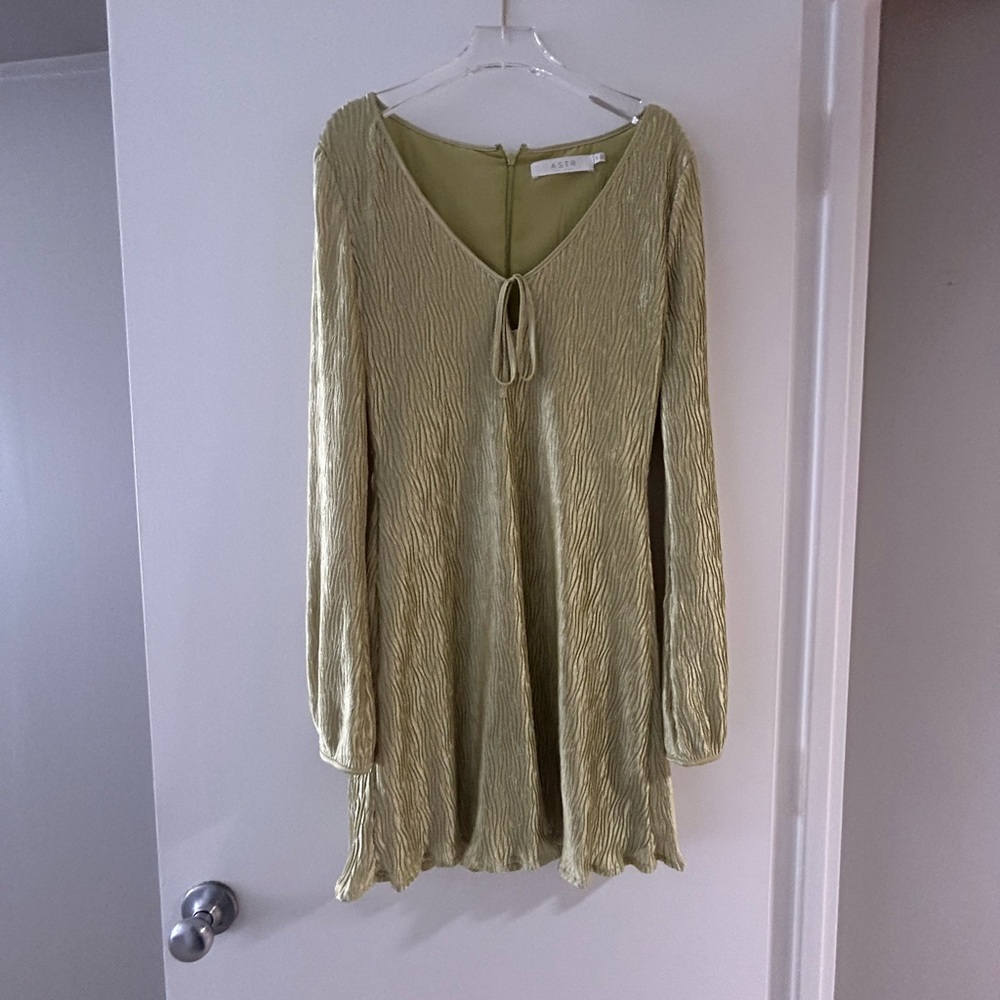 Astr Olive Long Sleeve Dress